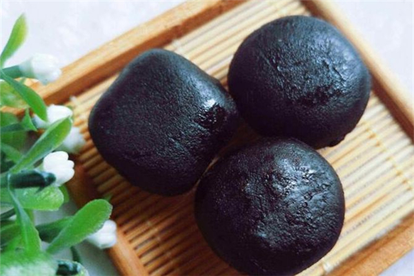 鹿鞭膏是藥還是保健品 鹿鞭膏對男性有什么好處 鹿鞭膏是藥還是保健品 鹿鞭膏對男性有什么好處