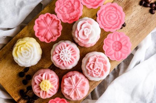 冰皮月餅餡料有哪些 冰皮月餅保質(zhì)期 冰皮月餅餡料有哪些 冰皮月餅保質(zhì)期