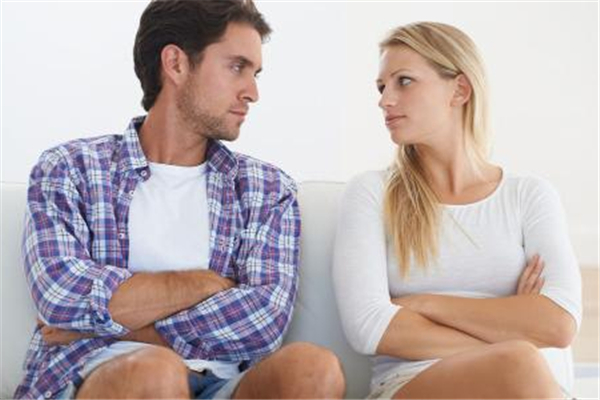 老公吵架喜歡砸東西怎么辦 老公吵架砸東西可以原諒嗎 老公吵架喜歡砸東西怎么辦 老公吵架砸東西可以原諒嗎