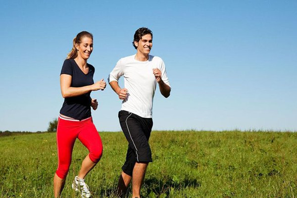 慢跑對膝蓋有傷害嗎 慢跑對血壓高有好處嗎 慢跑對膝蓋有傷害嗎 慢跑對血壓高有好處嗎