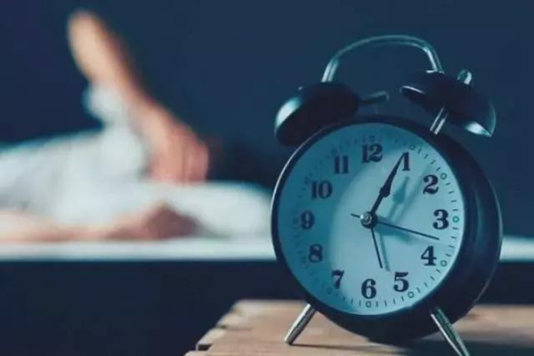 熬夜吃什么維生素 熬夜吃什么東西好 熬夜吃什么維生素 熬夜吃什么東西好