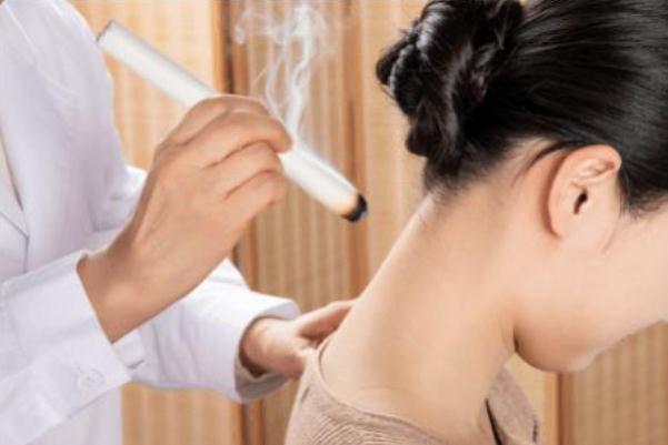 艾灸的好處與功效 艾灸肚子對女性的好處 艾灸的好處與功效 艾灸肚子對女性的好處