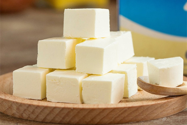 馬蘇里拉芝士熱量 馬蘇里拉芝士的營(yíng)養(yǎng)價(jià)值及功效 馬蘇里拉芝士熱量 馬蘇里拉芝士的營(yíng)養(yǎng)價(jià)值及功效