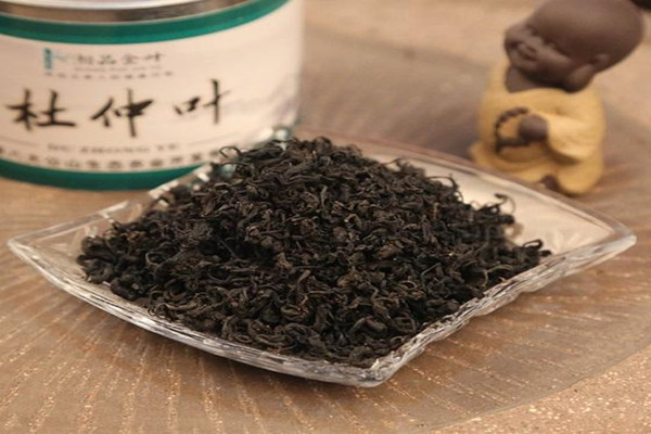 杜仲茶能治便秘嗎 杜仲茶有美容養(yǎng)顏的功效嗎 杜仲茶能治便秘嗎 杜仲茶有美容養(yǎng)顏的功效嗎