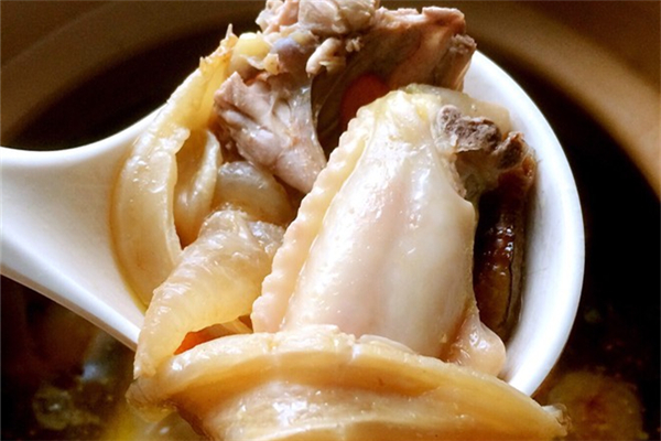 燉雞湯腥味比較大怎么辦 燉雞湯怎么去腥味 燉雞湯腥味比較大怎么辦 燉雞湯怎么去腥味