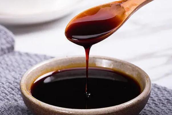 秋梨膏多大孩子能喝 秋梨膏的食用吃法 秋梨膏多大孩子能喝 秋梨膏的食用吃法