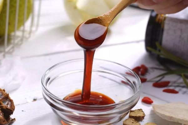 秋梨膏多大孩子能喝 秋梨膏的食用吃法 秋梨膏多大孩子能喝 秋梨膏的食用吃法