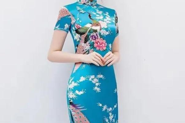 旗袍要緊身一點的還是寬松一點的 關(guān)于旗袍的幾大誤區(qū) 旗袍要緊身一點的還是寬松一點的 關(guān)于旗袍的幾大誤區(qū)