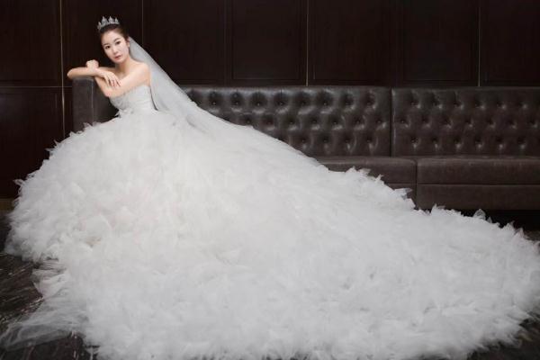 婚紗可以改小嗎 婚紗對于女生很重要嗎 婚紗可以改小嗎 婚紗對于女生很重要嗎