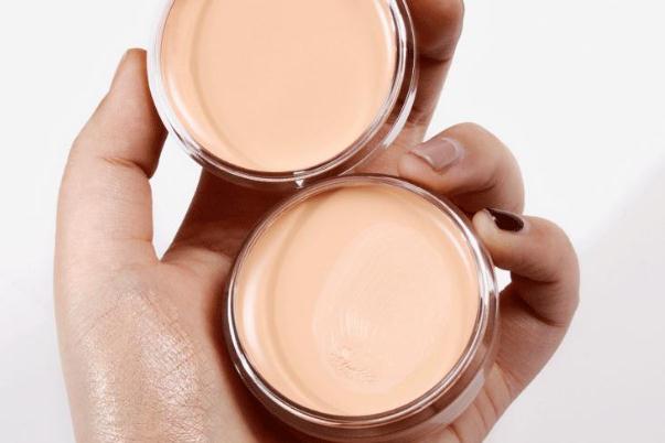 遮瑕霜怎么正確使用 遮瑕霜和粉底液先用哪個 遮瑕霜怎么正確使用 遮瑕霜和粉底液先用哪個