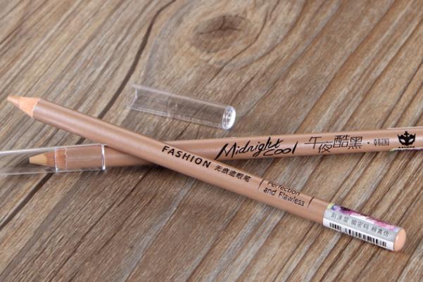 遮瑕筆用在化妝哪個(gè)步驟 遮瑕筆哪個(gè)牌子好遮斑效果好 遮瑕筆用在化妝哪個(gè)步驟 遮瑕筆哪個(gè)牌子好遮斑效果好