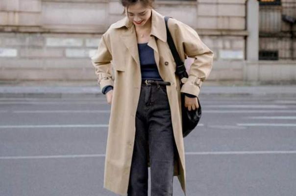 風(fēng)衣要買(mǎi)大一點(diǎn)嗎 風(fēng)衣要什么材質(zhì)的好 風(fēng)衣要買(mǎi)大一點(diǎn)嗎 風(fēng)衣要什么材質(zhì)的好