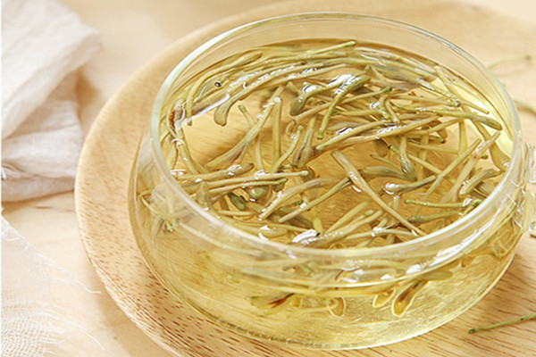 金銀花茶能治口臭嗎 金銀花茶能治咽炎嗎 金銀花茶能治口臭嗎 金銀花茶能治咽炎嗎