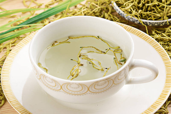 金銀花茶適合什么人喝 金銀花茶哪些人不宜喝 金銀花茶適合什么人喝 金銀花茶哪些人不宜喝