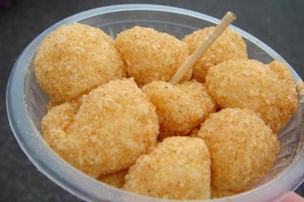 糍粑是哪個民族的特色 糍粑是哪個節(jié)日吃的 糍粑是哪個民族的特色 糍粑是哪個節(jié)日吃的