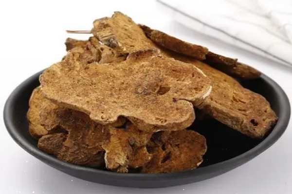 白術(shù)會(huì)上火嗎 白術(shù)會(huì)拉肚子嗎 白術(shù)會(huì)上火嗎 白術(shù)會(huì)拉肚子嗎