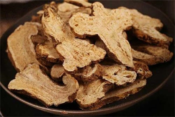 白術可以和茯苓一起用嗎 白術和茯苓怎么搭配 白術可以和茯苓一起用嗎 白術和茯苓怎么搭配