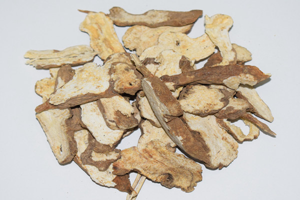 白術可以和茯苓一起用嗎 白術和茯苓怎么搭配 白術可以和茯苓一起用嗎 白術和茯苓怎么搭配