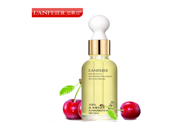 熊果苷是什么成分? 熊果苷有什么功效 熊果苷是什么成分? 熊果苷有什么功效