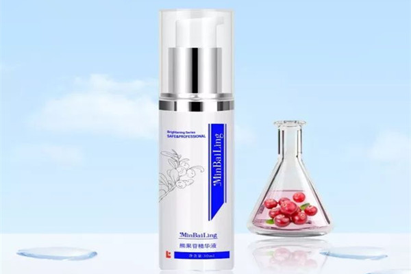 熊果苷能和a醇一起用嗎 熊果苷對皮膚有什么作用 熊果苷能和a醇一起用嗎 熊果苷對皮膚有什么作用