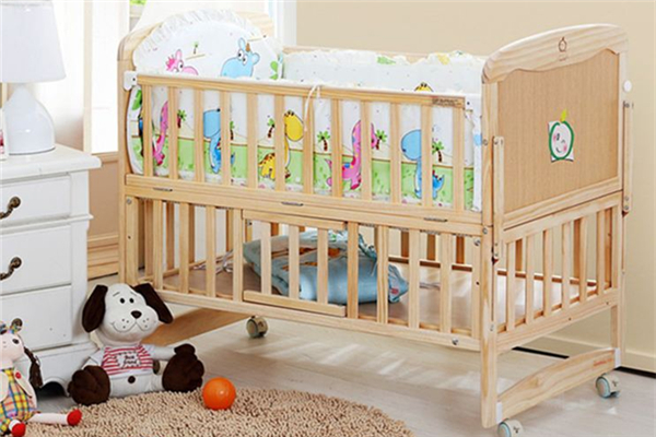 嬰兒床提前多久買(mǎi)合適 嬰兒床買(mǎi)回來(lái)要通風(fēng)多久 嬰兒床提前多久買(mǎi)合適 嬰兒床買(mǎi)回來(lái)要通風(fēng)多久