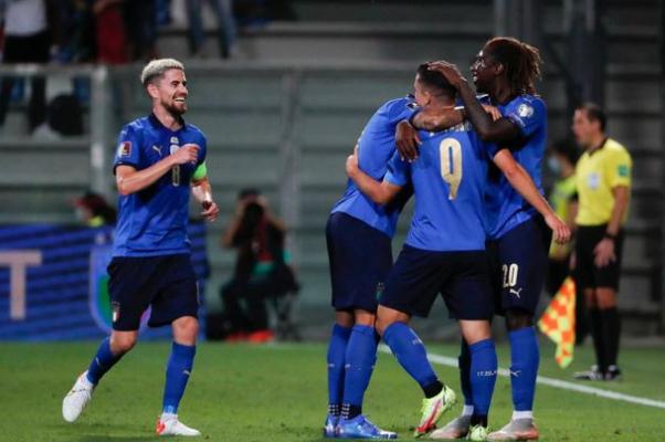 足球比賽的越位是什么意思 足球比賽的德比是什么意思 足球比賽的越位是什么意思 足球比賽的德比是什么意思