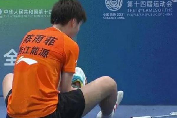 李寧是中國品牌嗎 李寧運(yùn)動(dòng)鞋質(zhì)量怎么樣