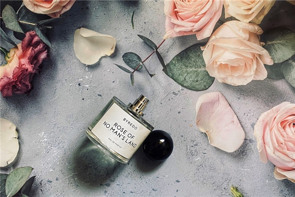 無人區(qū)玫瑰香水寓意 無人區(qū)玫瑰香水好聞嗎 無人區(qū)玫瑰香水寓意 無人區(qū)玫瑰香水好聞嗎