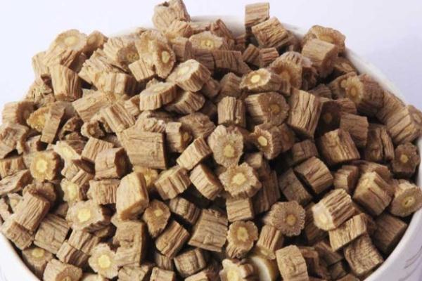 黨參要蒸熟要多少時間 黨參為什么要蒸熟后用 黨參要蒸熟要多少時間 黨參為什么要蒸熟后用