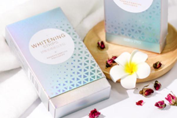 美白牙貼效果持續(xù)多久 美白牙貼過期了能用嗎 美白牙貼效果持續(xù)多久 美白牙貼過期了能用嗎