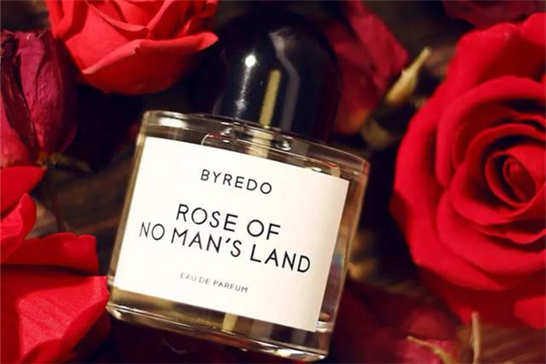 無人區(qū)玫瑰香水寓意 無人區(qū)玫瑰香水好聞嗎 無人區(qū)玫瑰香水寓意 無人區(qū)玫瑰香水好聞嗎