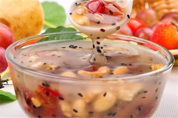 藕粉是粉狀好還是顆粒狀好 藕粉買什么樣的才正宗 藕粉是粉狀好還是顆粒狀好 藕粉買什么樣的才正宗