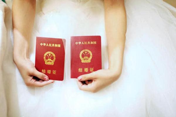 結(jié)婚要提前多久做準備 結(jié)婚要準備幾套禮服 結(jié)婚要提前多久做準備 結(jié)婚要準備幾套禮服