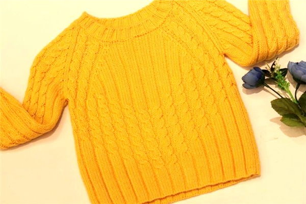 毛衣是幾月份穿的 毛衣自己織好還是買的好 毛衣是幾月份穿的 毛衣自己織好還是買的好