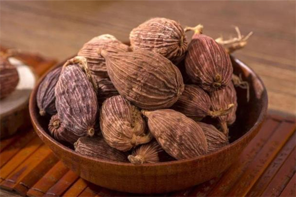 草果和罌粟的區(qū)別 草果的功效和作用 草果和罌粟的區(qū)別 草果的功效和作用