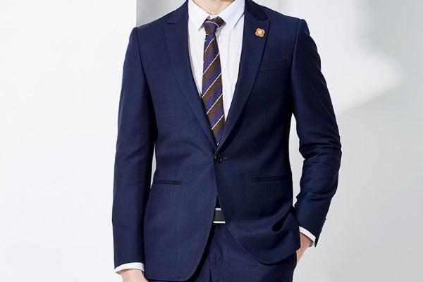 西裝定制價格一般是多少 西裝定制品牌推薦 西裝定制價格一般是多少 西裝定制品牌推薦