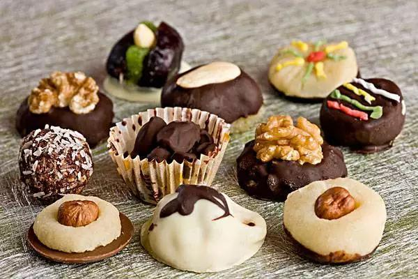 高熱量食物怎么消耗 吃完高質(zhì)量食物后怎么補(bǔ)救 高熱量食物怎么消耗 吃完高質(zhì)量食物后怎么補(bǔ)救