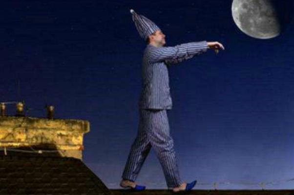 夢游是什么原因引起的 夢游的人叫醒會怎么樣 夢游是什么原因引起的 夢游的人叫醒會怎么樣