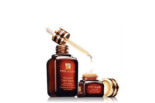 雅詩(shī)蘭黛小棕瓶多少錢(qián)一瓶 雅詩(shī)蘭黛小棕瓶的功效和作用 雅詩(shī)蘭黛小棕瓶多少錢(qián)一瓶 雅詩(shī)蘭黛小棕瓶的功效和作用