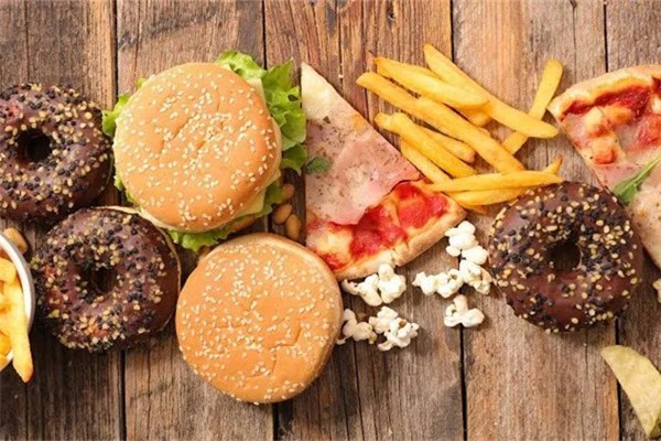 高熱熱量食物對(duì)人體的影響 高熱量食物為什么讓人愉悅 高熱熱量食物對(duì)人體的影響 高熱量食物為什么讓人愉悅