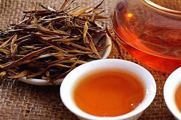 烏龍茶有副作用嗎 喝烏龍茶的禁忌 烏龍茶有副作用嗎 喝烏龍茶的禁忌