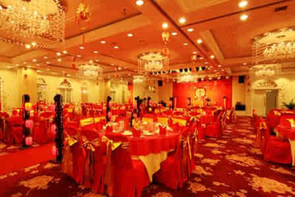 訂婚需要給份子錢嗎 訂婚需要發(fā)喜糖嗎 訂婚需要給份子錢嗎 訂婚需要發(fā)喜糖嗎