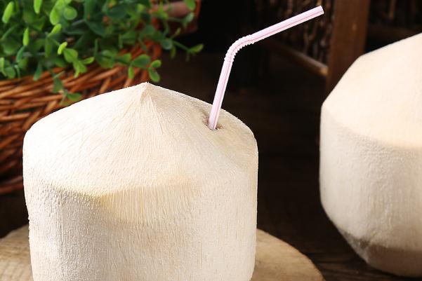 椰子汁會上火嗎 椰子汁會拉肚子嗎 椰子汁會上火嗎 椰子汁會拉肚子嗎