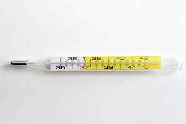 水銀體溫計可以口含嗎 水銀體溫計的原理 水銀體溫計可以口含嗎 水銀體溫計的原理