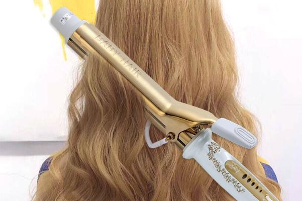 卷發(fā)棒會導(dǎo)致脫發(fā)嗎 卷發(fā)棒會燙到自己嗎 卷發(fā)棒會導(dǎo)致脫發(fā)嗎 卷發(fā)棒會燙到自己嗎