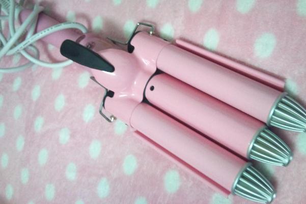 卷發(fā)棒對(duì)頭發(fā)傷害大嗎 卷發(fā)棒傷頭發(fā)怎么辦 卷發(fā)棒對(duì)頭發(fā)傷害大嗎 卷發(fā)棒傷頭發(fā)怎么辦