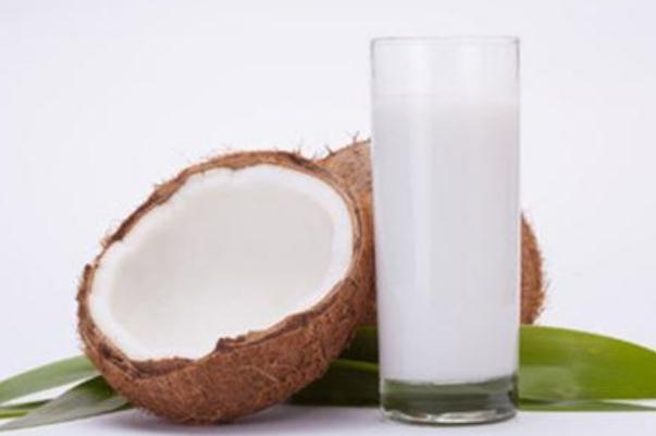 椰子汁是涼性還是熱性 椰子汁喝多了危害 椰子汁是涼性還是熱性 椰子汁喝多了危害