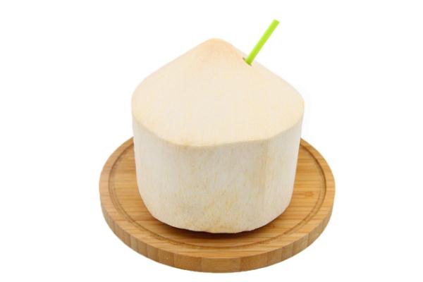 椰子的營養(yǎng)價值及功效 椰子肉的正確吃法 椰子的營養(yǎng)價值及功效 椰子肉的正確吃法