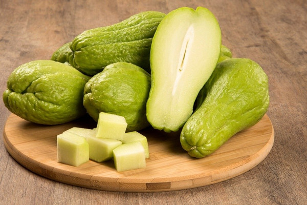 佛手瓜能否生吃 佛手瓜生吃會(huì)拉肚子嗎 佛手瓜能否生吃 佛手瓜生吃會(huì)拉肚子嗎