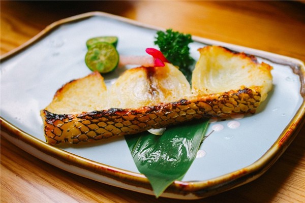 鰻魚(yú)是熱性還是涼性 鰻魚(yú)是魚(yú)類嗎 鰻魚(yú)是熱性還是涼性 鰻魚(yú)是魚(yú)類嗎